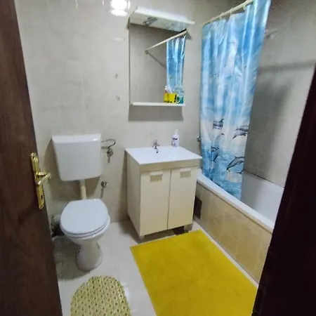 アパート Apartman